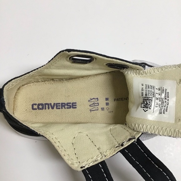 Converse All Star Chuck Taylor Toddler Boy Sneakers SZ 4 Black Low Top Hook Loop - Picture 16 of 16